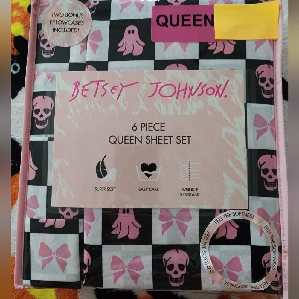 ✨️NWT Betsey Johnson Pink and Black Ghost,Skull,bow Queen Sheet Set☠️🎀👻